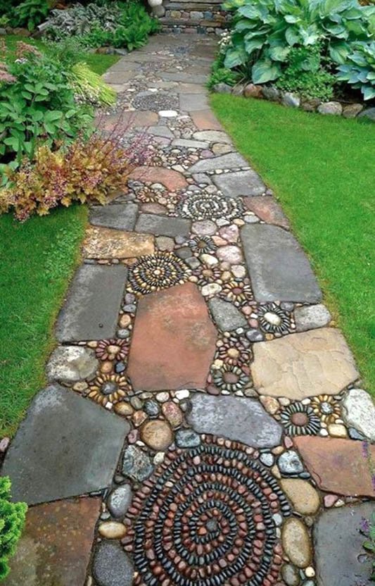 Creative pebble and flagstone path idea